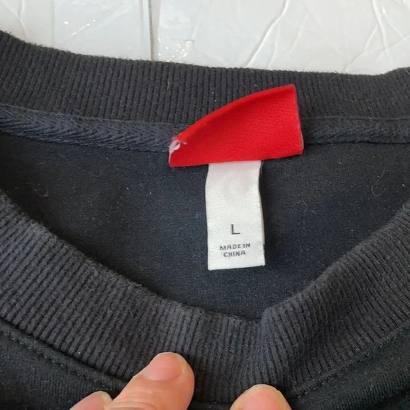 Hunter for Target crewneck sweatshirt, black. Unisex Size large - Picture 5 of 9